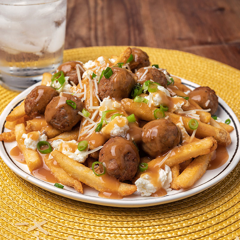 https://farmrich.com/wp-content/uploads/2018/03/FR-000019-Recipe-MB-Poutine_v1.jpg