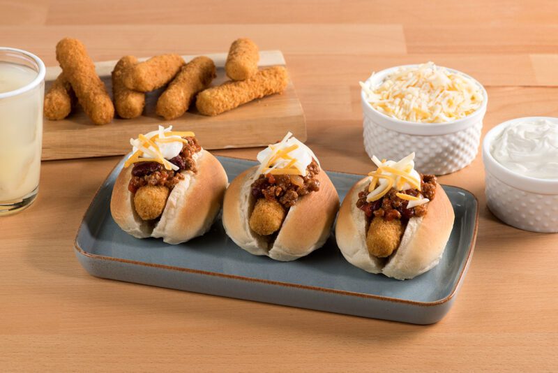 Mozzarella Stick Chili Dogs