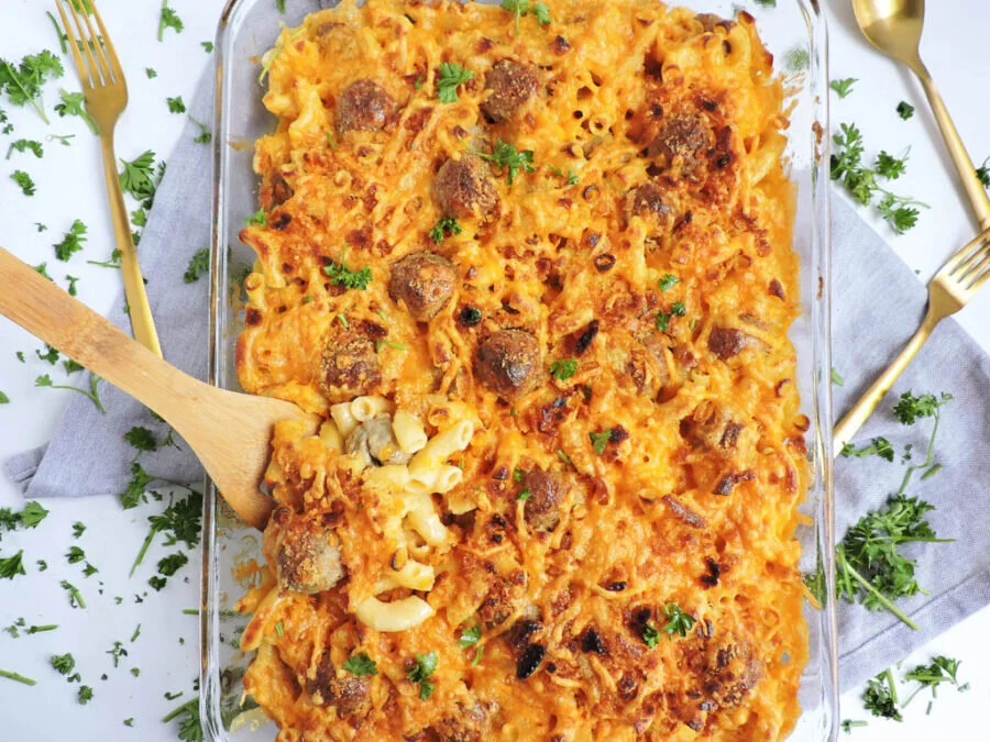 Savory-Cheesy-Meatball-Mac-Cheese8-e1660074876576