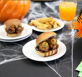 Spooky Chicken Bite Sliders