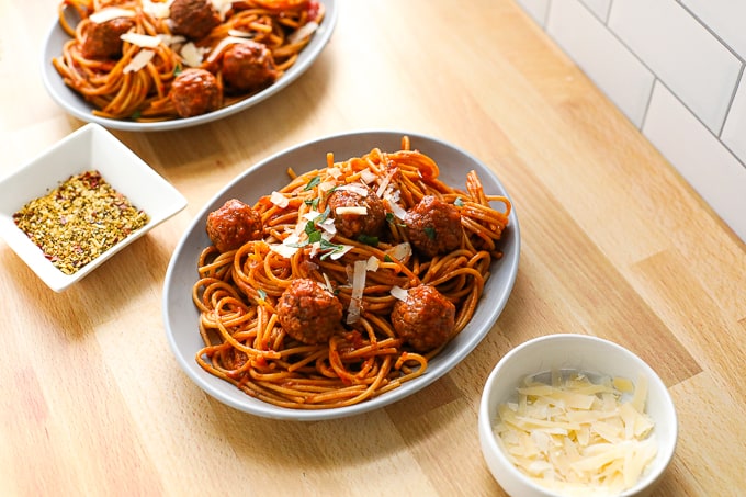 One Pot Spaghetti and Meatballs