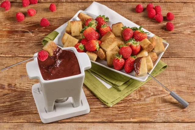 Chocolate-Raspberry-Fondue