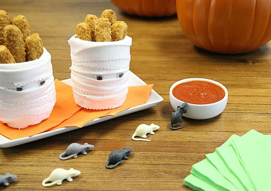 FR-00143-Recipes-for-Halloween-Article_Mummy_v1