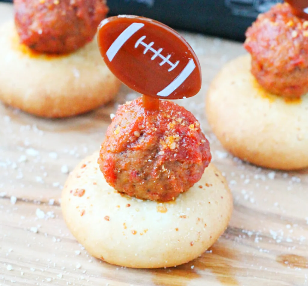 Simple Meatball Mozzarella Stacks | Farmrich