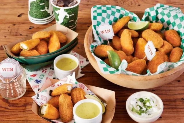 ProHomegate_Listicle_Gametime-Jalapeno-Peppers