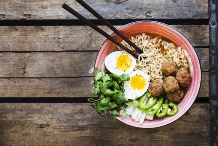 buzzfeed-meatball-ramen